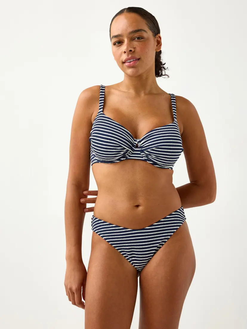 Lindex Skilla bikinioverdel med spile