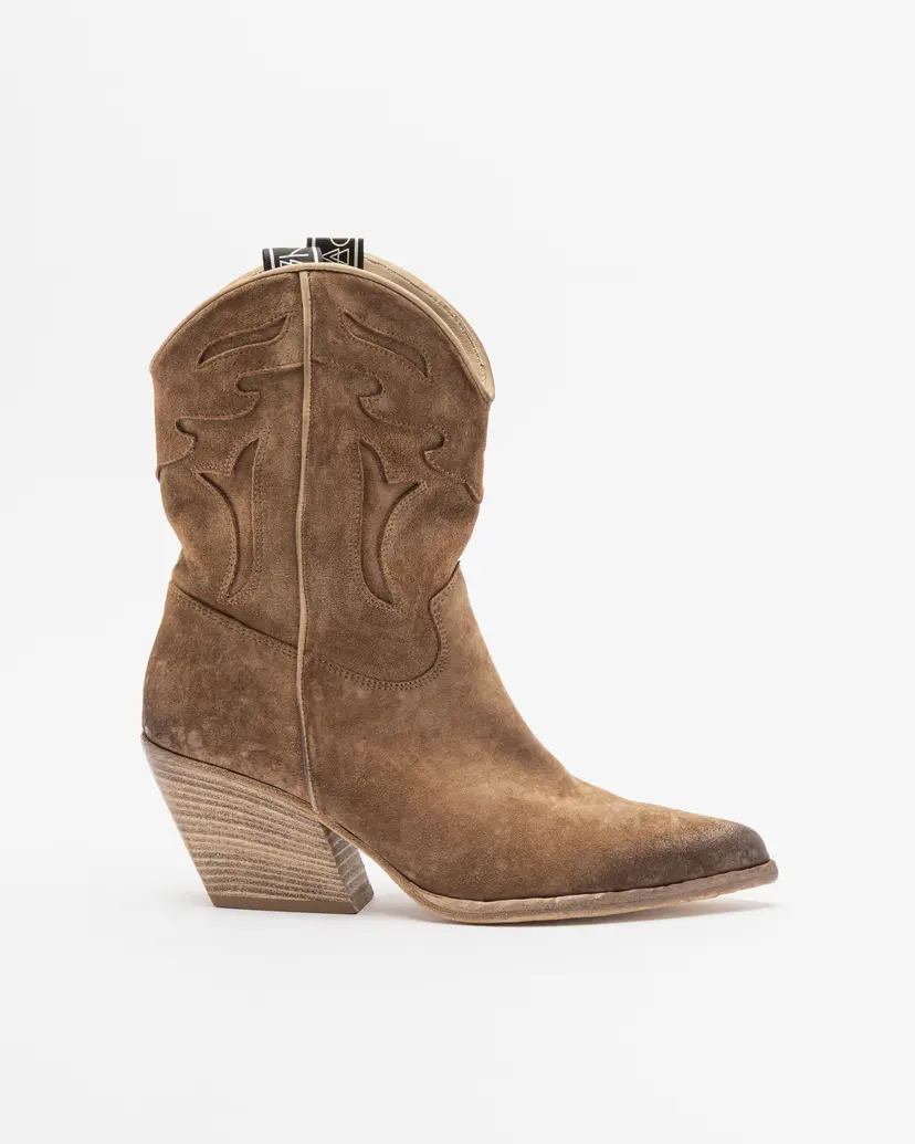 Elena Iachi Elena Iachi E2016 Camel Cowboy boots