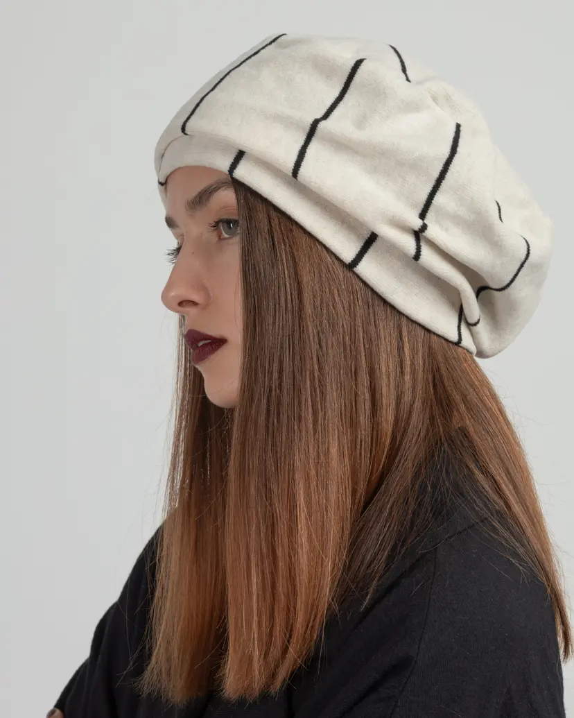 Neirami Neirami AC07RG Beige Beanie