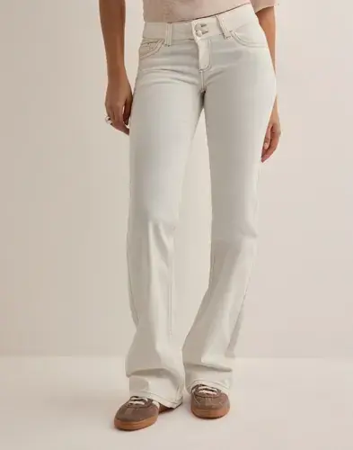 Nelly Nelly - Hvit - Low Waist Bootcut Stitch Jeans