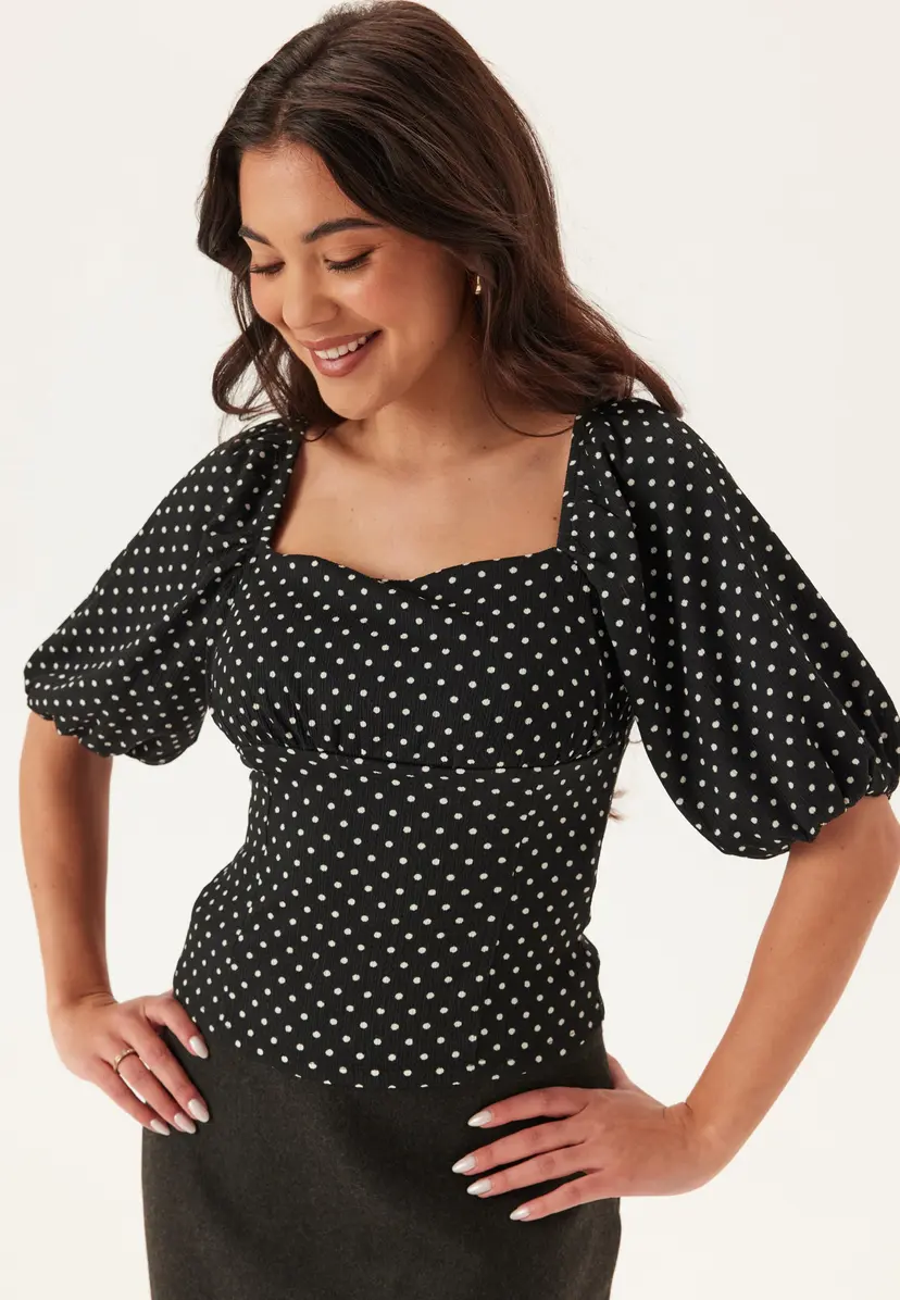 Bubbleroom Volume Sleeve Top