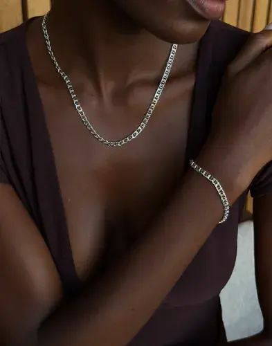 Muli Collection Muli Collection - Sølv - Thin Bismarck Necklace