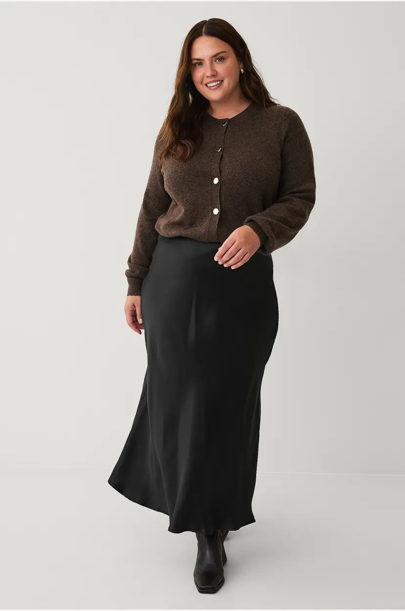 Zizzi Maxi skjørt caMinela Satin - Svart