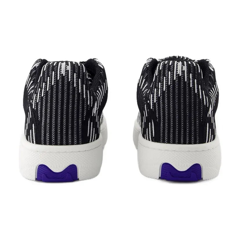 Burberry Burberry Sneakers – Svart