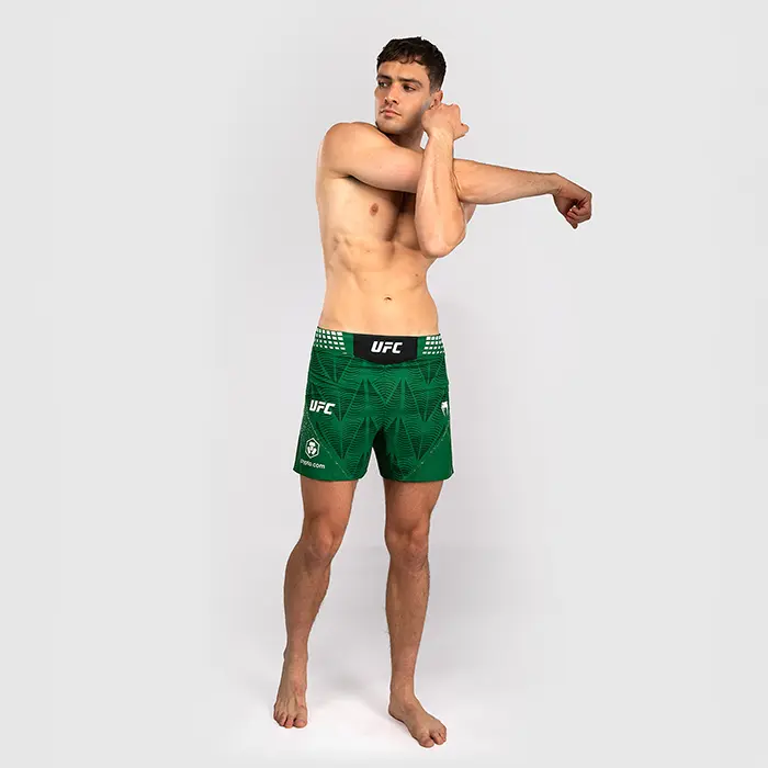 Venum UFC Zenith by Venum Fight Night Fightshorts Kort modell Grønn