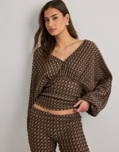 Nelly Nelly - Brun - Dreamy Structure LS Top