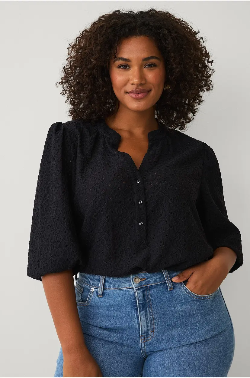 Ellos Plus collection Blondebluse - Svart