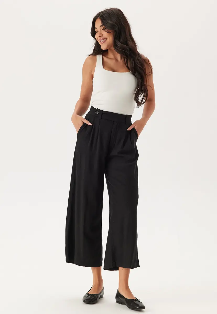 Happy Holly Linen Pants