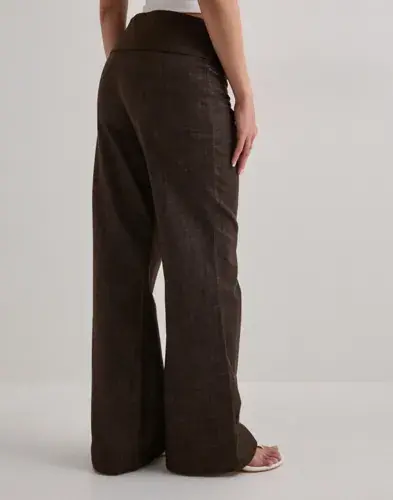 Nelly Nelly - Brun - Belt Detail Pants