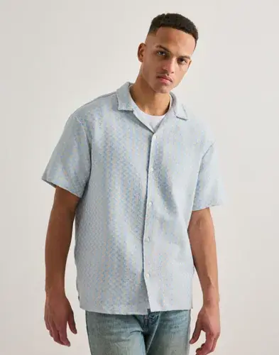 Jack & Jones Jack & Jones Jormontauk Crochet Shirt Ss SA26 Ln Mønstrete skjorter Blå