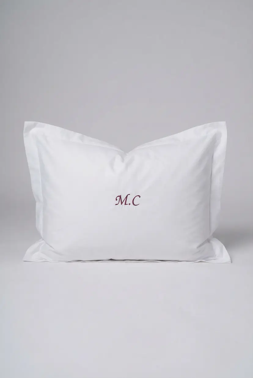 MURLONG CRES Personalized Embroidered Pillowcase, Murlong Red