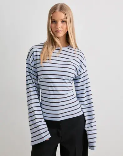 Nelly Nelly - Blå - Tie Waist LS Top