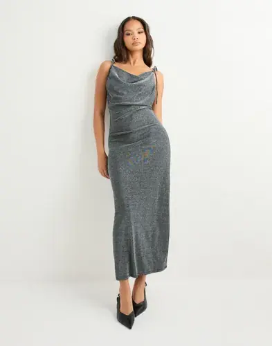Vero Moda Vero Moda - Sølv - Awursula Sl Square Neck 7/8 Dress