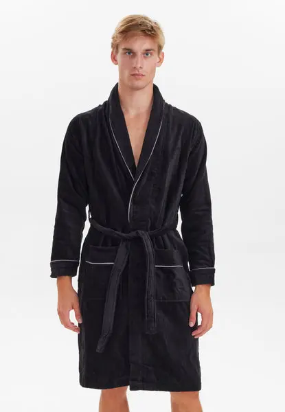 JBS JBS bathrobe.