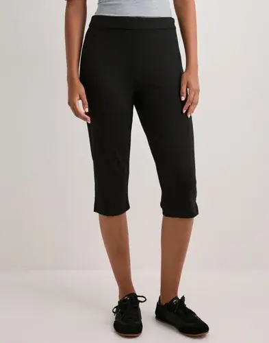 Vero Moda Vero Moda - Svart - Vmlola Mw Capri Pant Exp