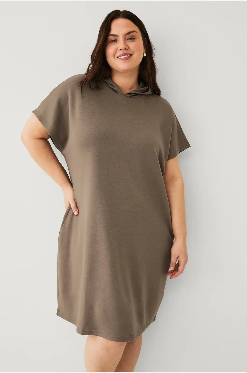 Zizzi Nattkjole mAlisa S/S Knee Dress - Brun