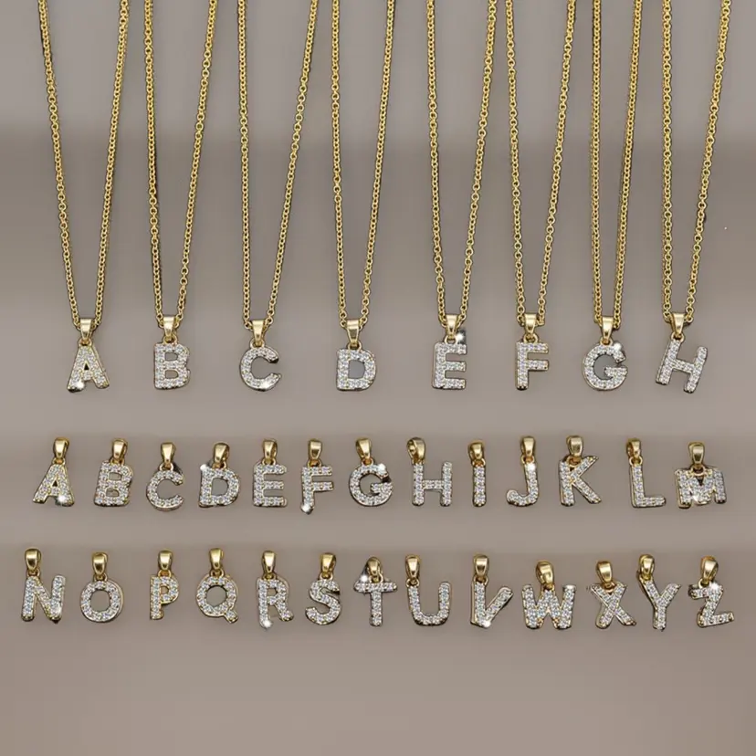 Aiyanna Letter Strass Necklace