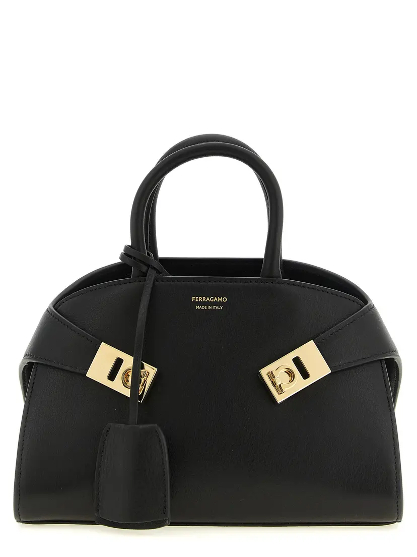 Ferragamo FERRAGAMO Håndvesker – Svart