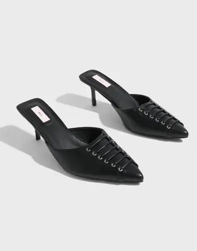 Nelly Nelly - Svart - Pointy Lacing Mule