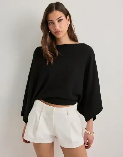 Nelly Nelly - Hvit - Wide Leg Shorts