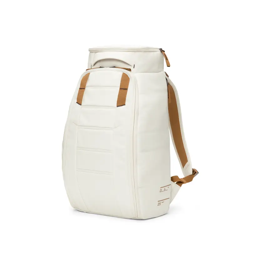 DB Hugger Backpack 25L Oatmilk