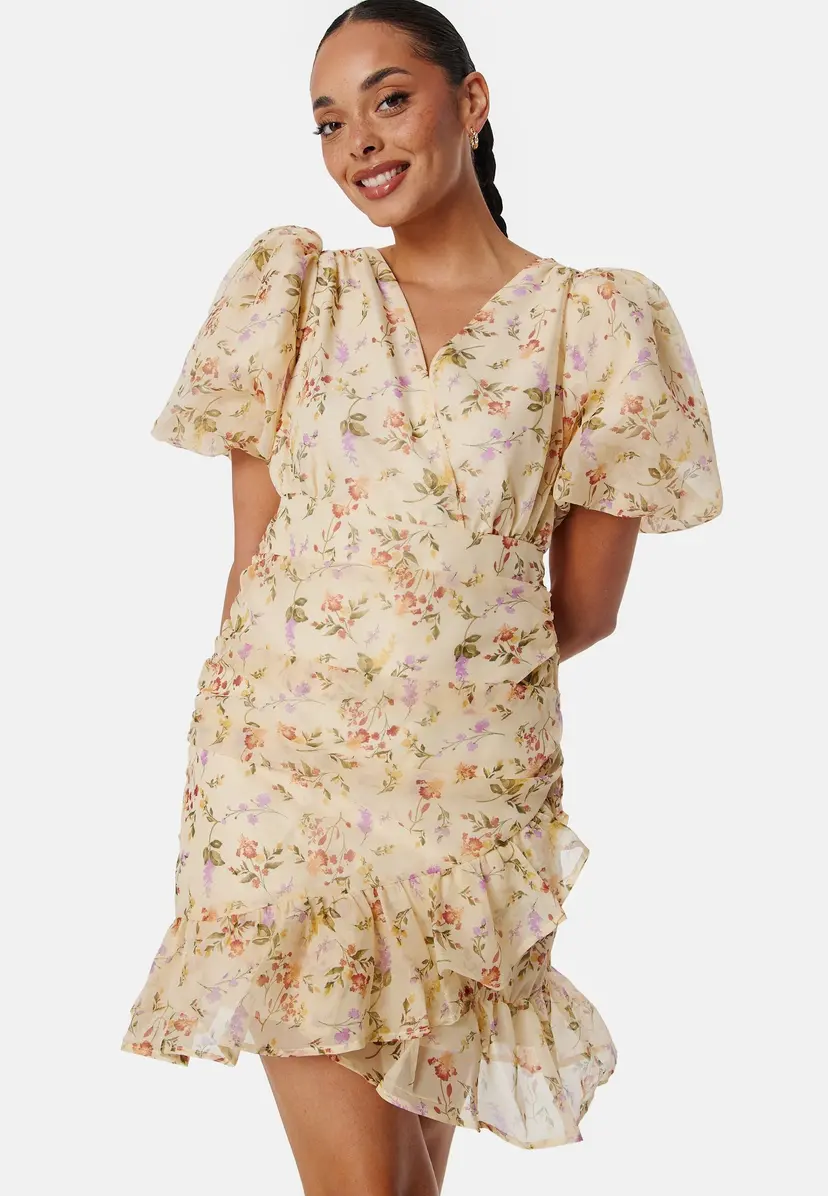 Vero Moda Vmphoebe 2/4 V-Neck short dress