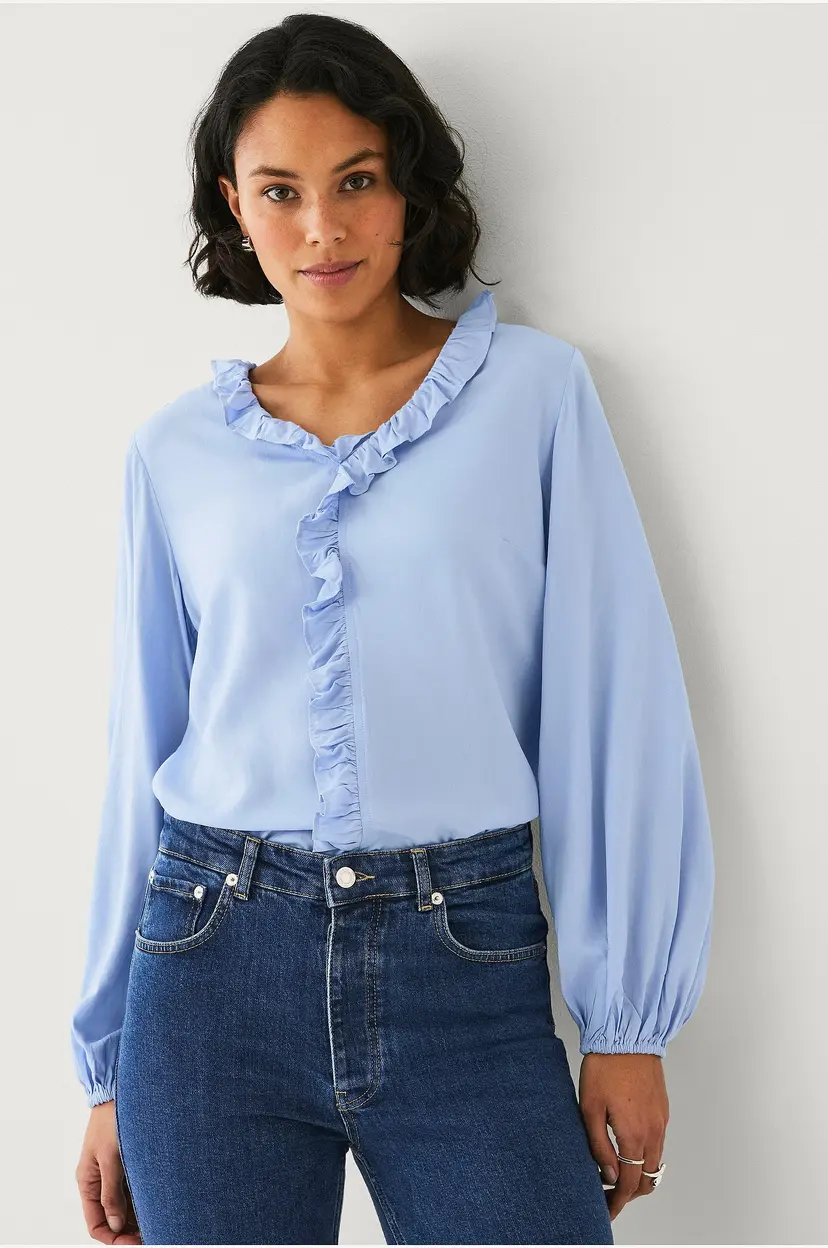 Ellos Collection Bluse med volanger - Blå