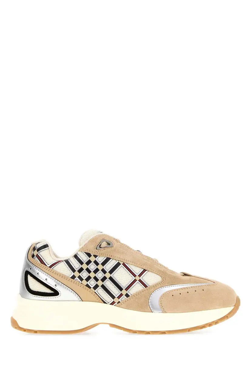 Burberry Burberry Sneakers – Beige