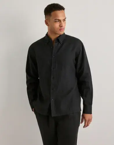 Que Sera Sera Que Sera Sera Louis Linen Shirt LS Linskjorter Svart