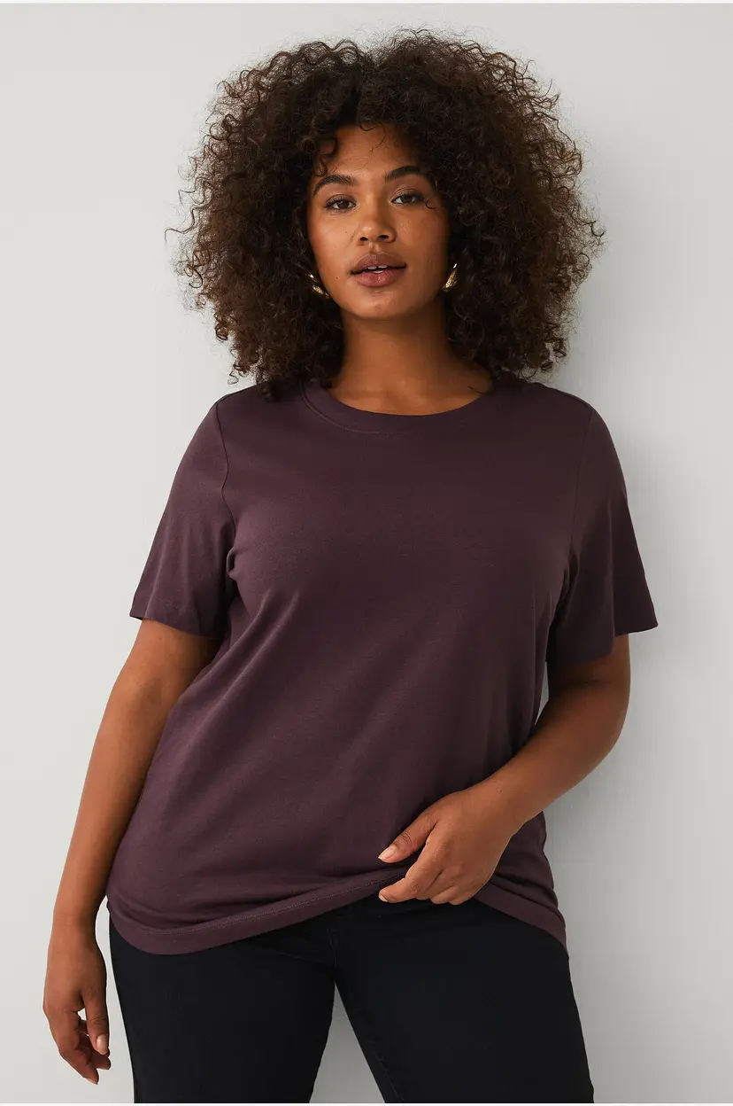 Ellos Plus collection T-skjorte med rund halsringning - Brun