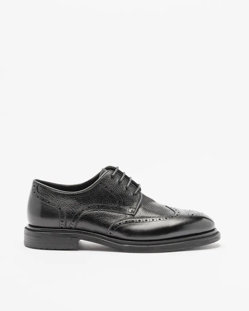 PROF PROF CA2038B-101 Black Brogue shoes