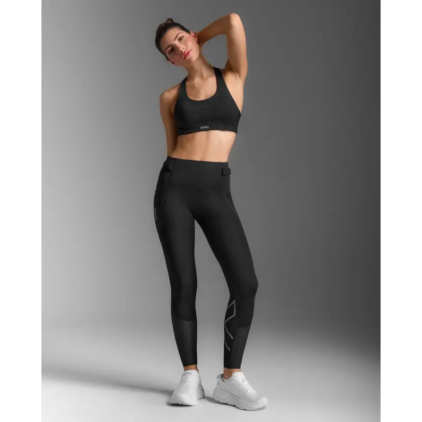 2XU 2XU Aero Mesh Medium Impact Bra Black/Silver Reflective