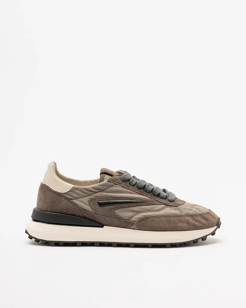 D.A.T.E. D.A.T.E. ATHLETA Gray Sneakers