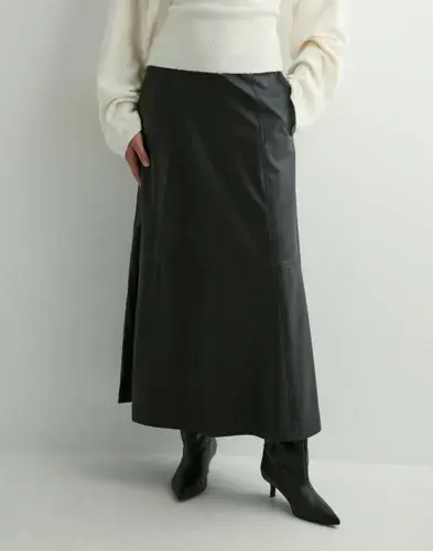 Vero Moda Vero Moda - Svart - Vmolive Hw Coated Ankle Skirt Prm