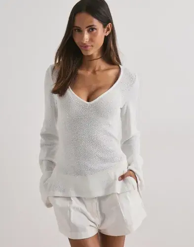Nelly Nelly - Hvit - Gorgeous V Neck Sweater