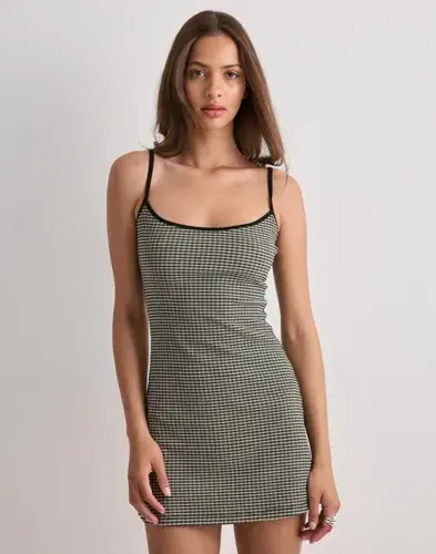 Nelly Nelly - Rutete/Stripete - Checkered Mini Dress