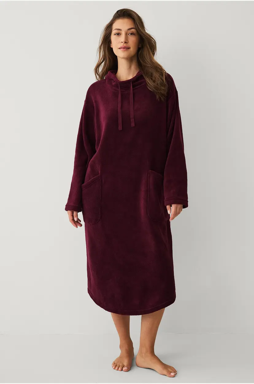 Ellos Collection Koselig kjole i fleece - Lilla