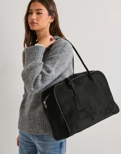 Nelly Nelly - Svart - The Bowling Key Bag