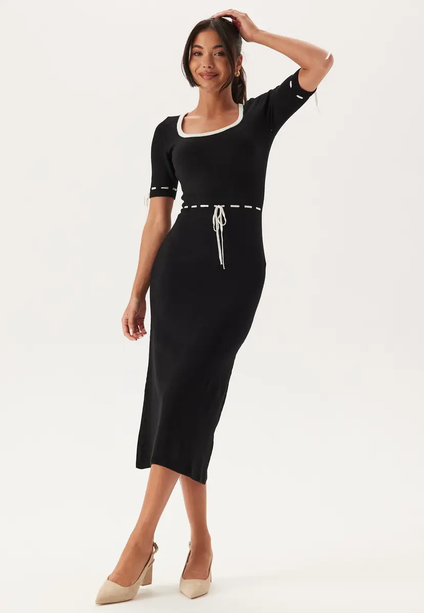 Happy Holly Knitted Bow Dress