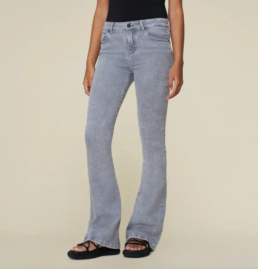 Lois Raval - 16 Caspar Graphite