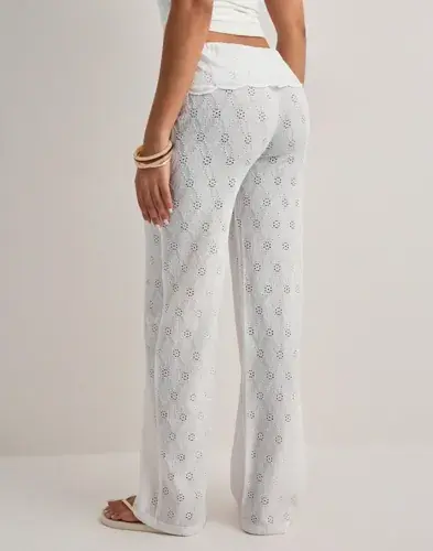Nelly Nelly - Hvit - Broderie Anglais Tie Pants