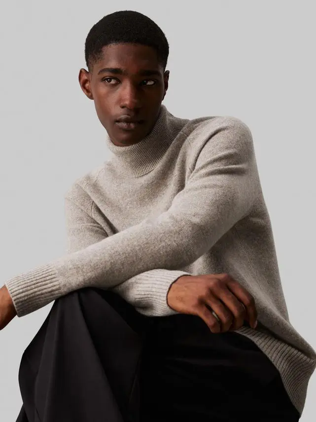 Calvin Klein LUXURY WOOL TURTLE NECK