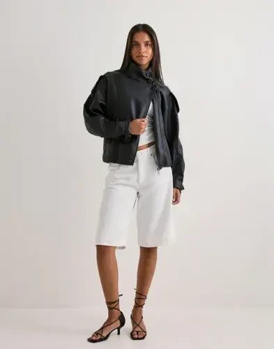 Nelly Nelly - Svart - Thin Strap Heel