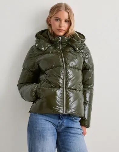 Nelly Nelly - Grønn - Everyday Shiny Puffer Jacket